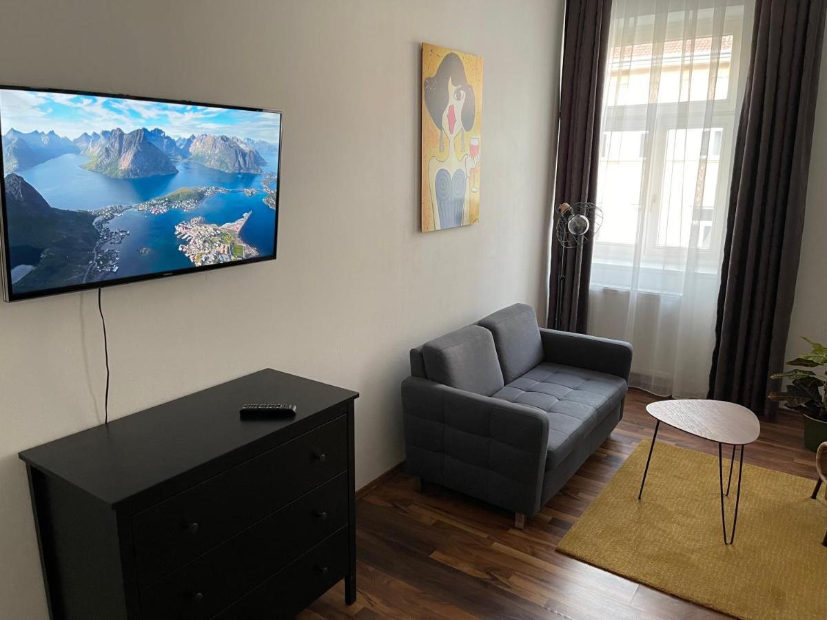 Gesamte Unterkunft In Zentrumsnaehe Wien Exteriör bild